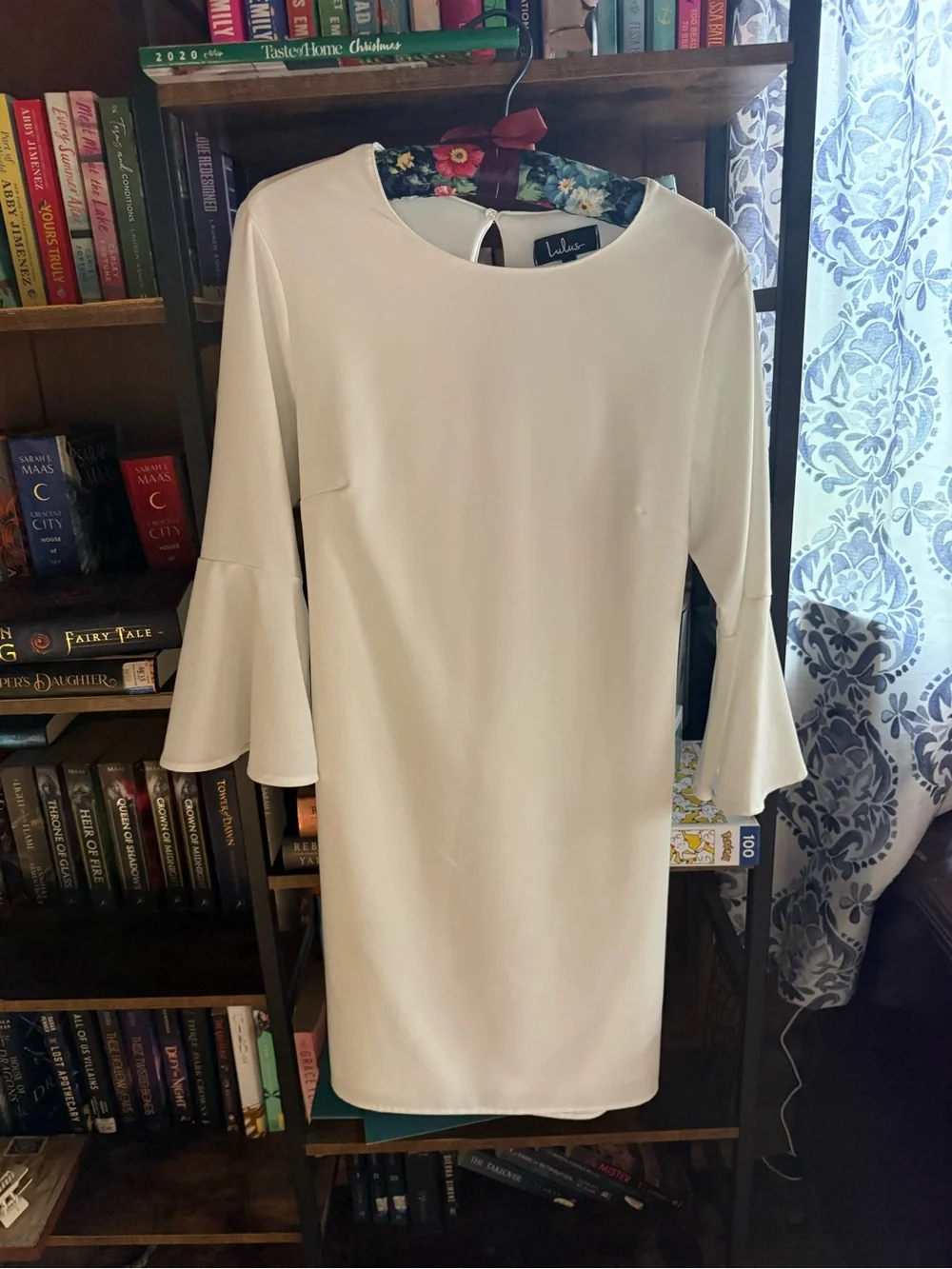Lulu's  Bell-Sleeve Shift Dress